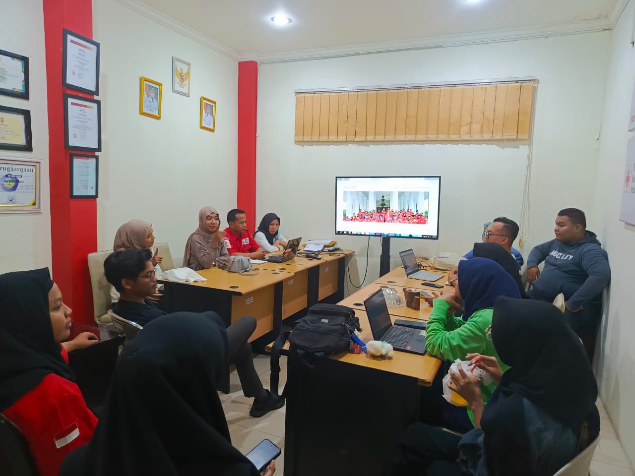 PMI Kota Cilegon Hadirkan Inovasi Digital Dalam Rapat Persiapan Jumbara PMR XI tahun 2025
