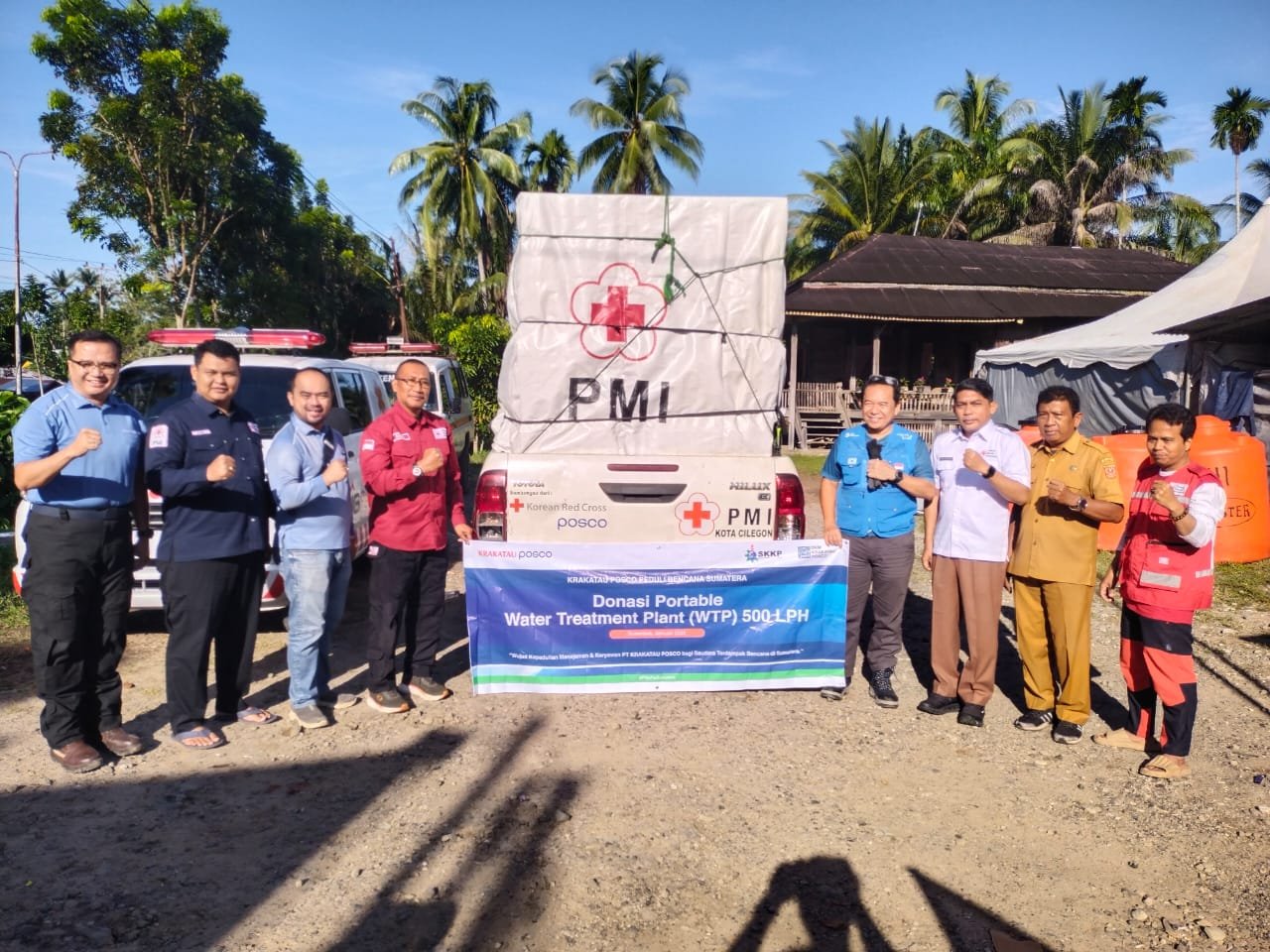 PMI Kota Cilegon Serahkan Bantuan Water Treatment dari PT Krakatau Posco ke PMI Kabupaten Agam