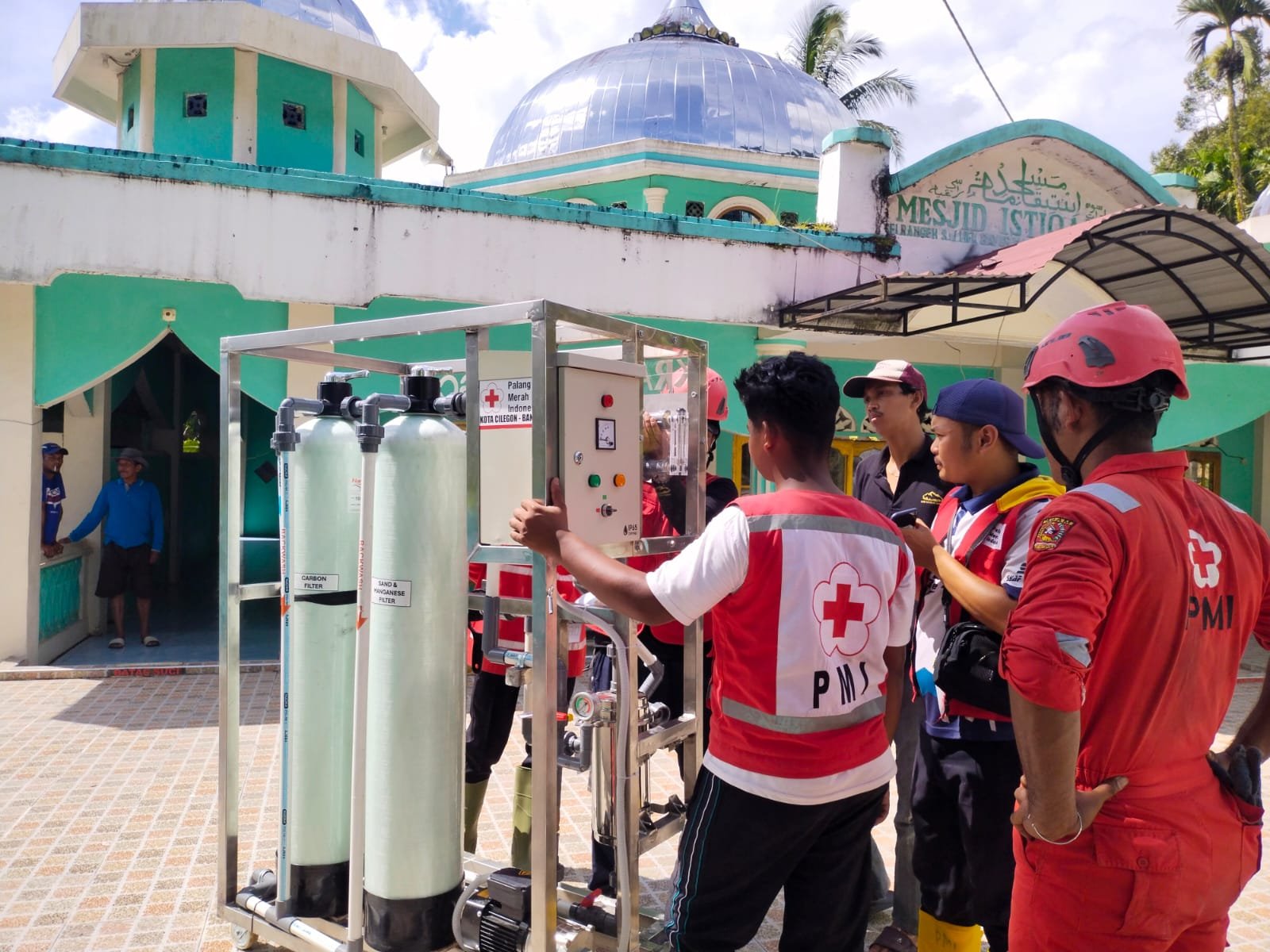 PMI Kota Cilegon Berikan Bimtek Penggunaan Water Treatment kepada Relawan PMI Kabupaten Agam