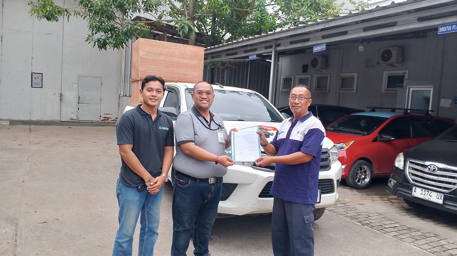 PMI Kota Cilegon Terima Bantuan Water Treatment dari PT Krakatau Posco untuk Penanganan Bencana di Sumatera